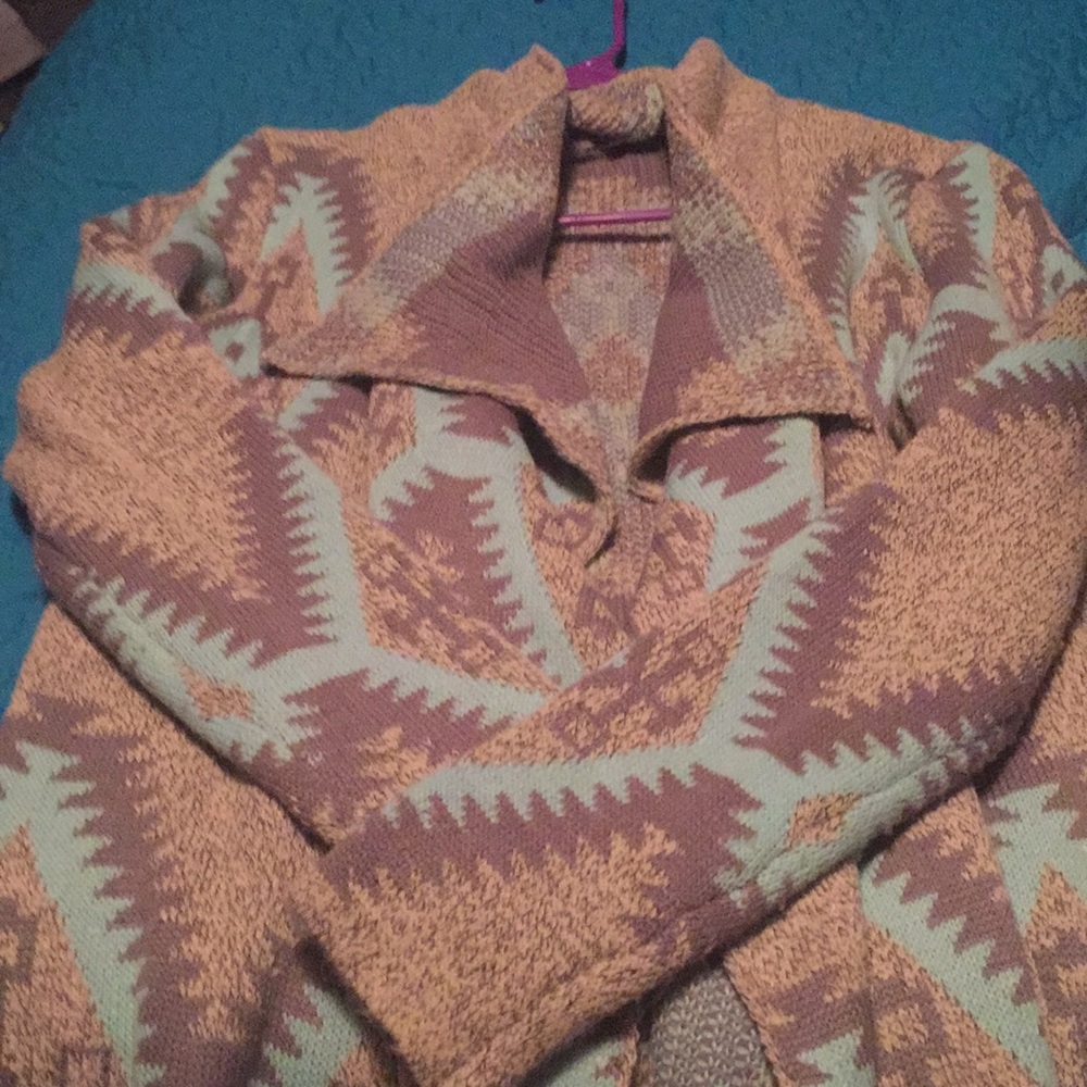 Open/swing cardigan